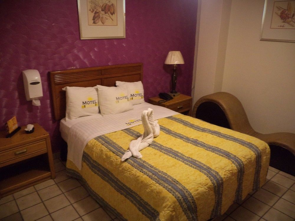 Hotel Diaz Tijuana Eksteriør bilde