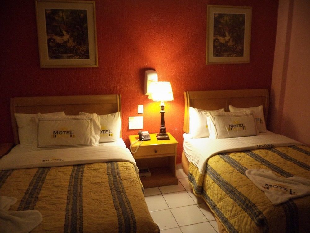 Hotel Diaz Tijuana Eksteriør bilde